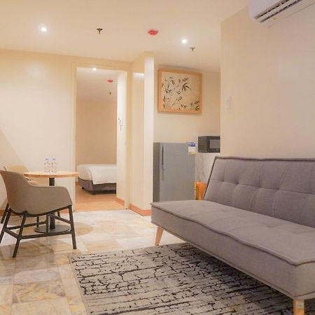 Bel Air Suites Makati Makati City Esterno foto